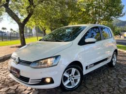 VOLKSWAGEN - FOX - 2015/2015 - Branca - R$ 52.900,00