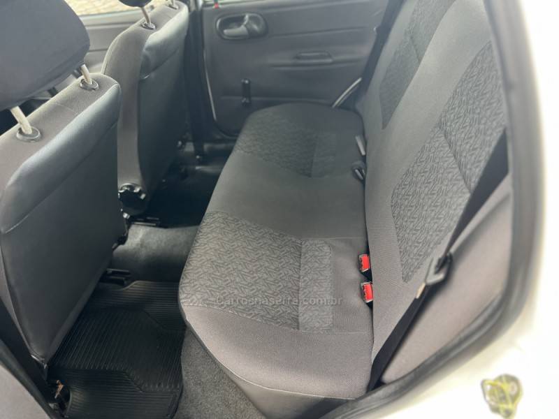 CHEVROLET - CLASSIC - 2008/2008 - Branca - R$ 25.900,00