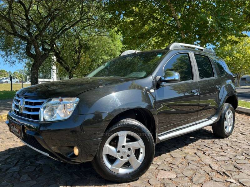 RENAULT - DUSTER - 2015/2015 - Preta - Sob Consulta