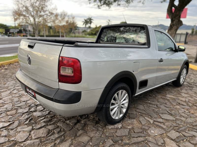 VOLKSWAGEN - SAVEIRO - 2015/2015 - Prata - Sob Consulta