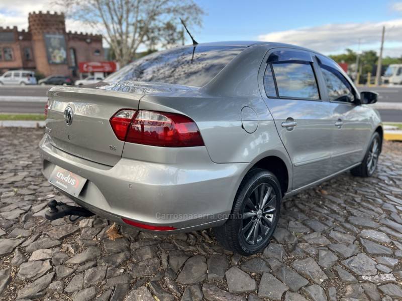 VOLKSWAGEN - VOYAGE - 2014/2014 - Cinza - Sob Consulta
