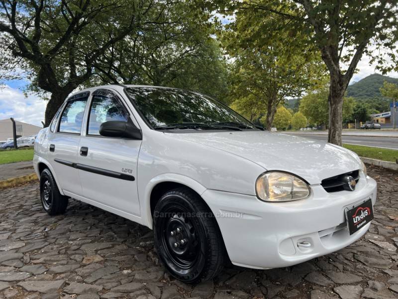 CHEVROLET - CLASSIC - 2008/2008 - Branca - R$ 25.900,00