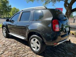 RENAULT - DUSTER - 2015/2015 - Preta - Sob Consulta