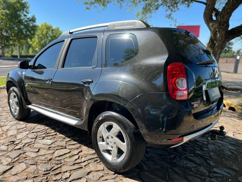 RENAULT - DUSTER - 2015/2015 - Preta - Sob Consulta
