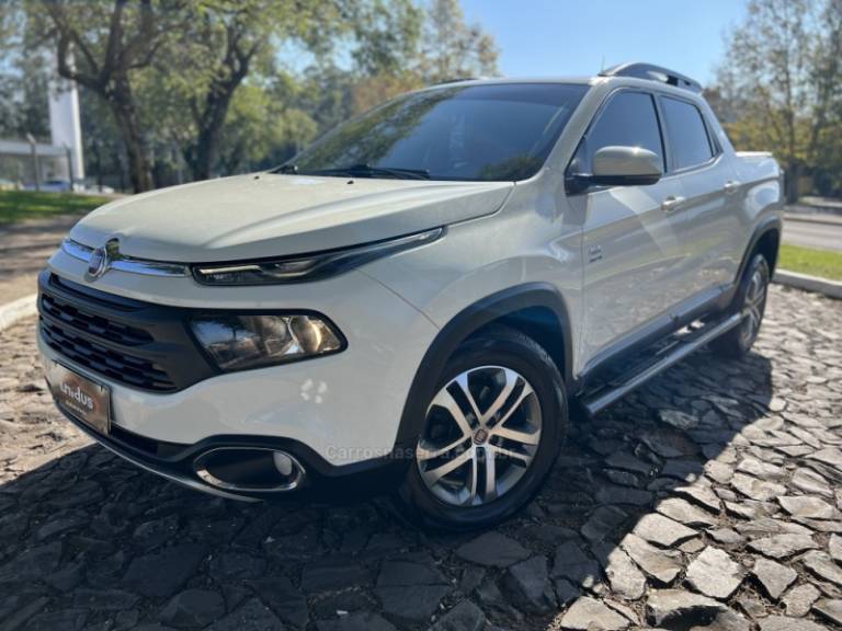 FIAT - TORO - 2019/2019 - Branca - R$ 124.900,00