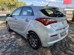 HYUNDAI - HB20 - 2017/2017 - Prata - Sob Consulta