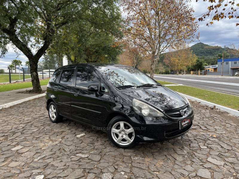 HONDA - FIT - 2008/2008 - Preta - Sob Consulta