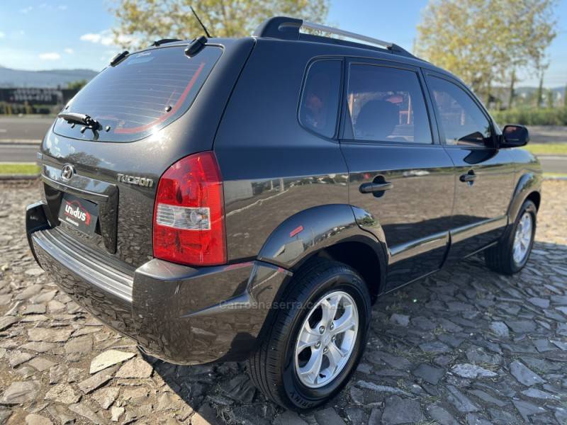 HYUNDAI - TUCSON - 2011/2011 - Preta - Sob Consulta