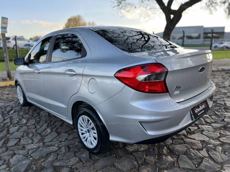 FORD - KA + - 2020/2020 - Prata - Sob Consulta