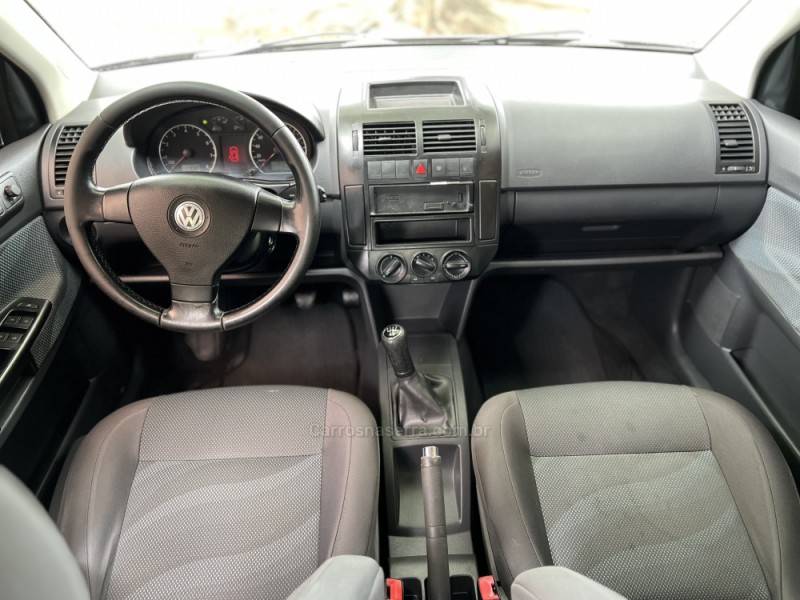 VOLKSWAGEN - POLO - 2009/2009 - Preta - Sob Consulta