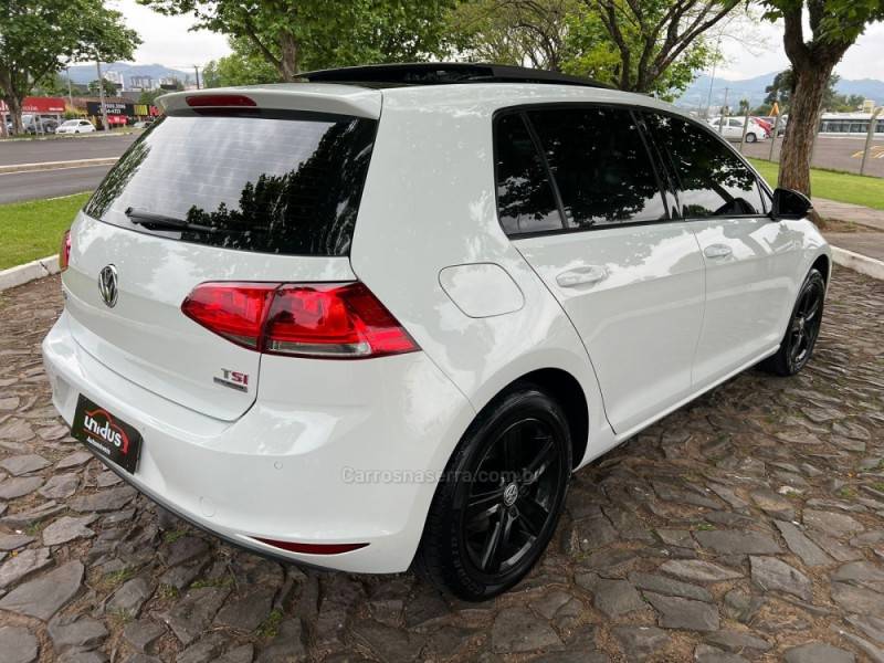 VOLKSWAGEN - GOLF - 2014/2014 - Branca - R$ 84.900,00