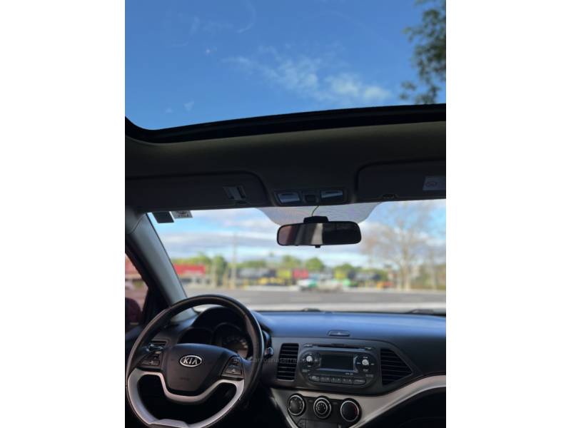 KIA MOTORS - PICANTO - 2013/2013 - Vermelha - Sob Consulta