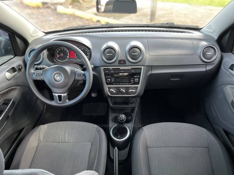 VOLKSWAGEN - VOYAGE - 2014/2014 - Cinza - Sob Consulta