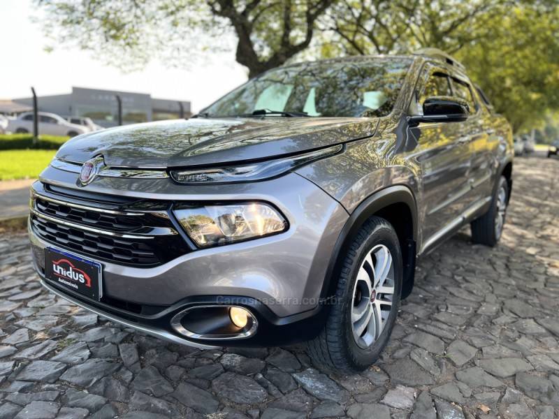 FIAT - TORO - 2018/2018 - Cinza - R$ 114.900,00