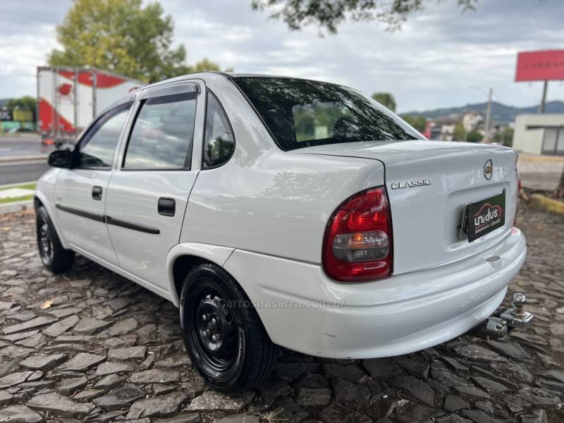 CHEVROLET - CLASSIC - 2008/2008 - Branca - R$ 25.900,00
